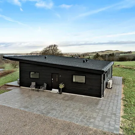Holiday home 3 Bedroom Stunning In
