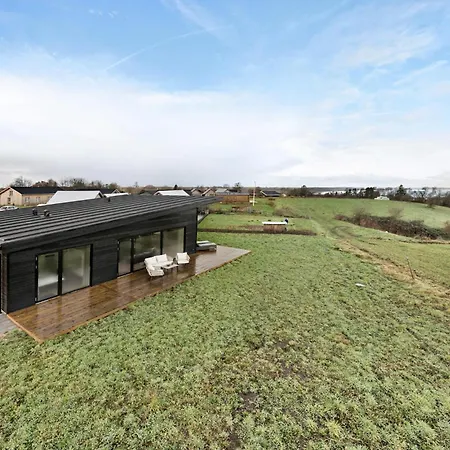 3 Bedroom Stunning In Holiday home Logstrup