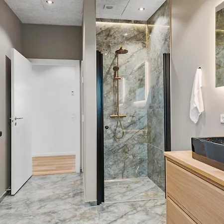 3 Bedroom Stunning In Løgstrup